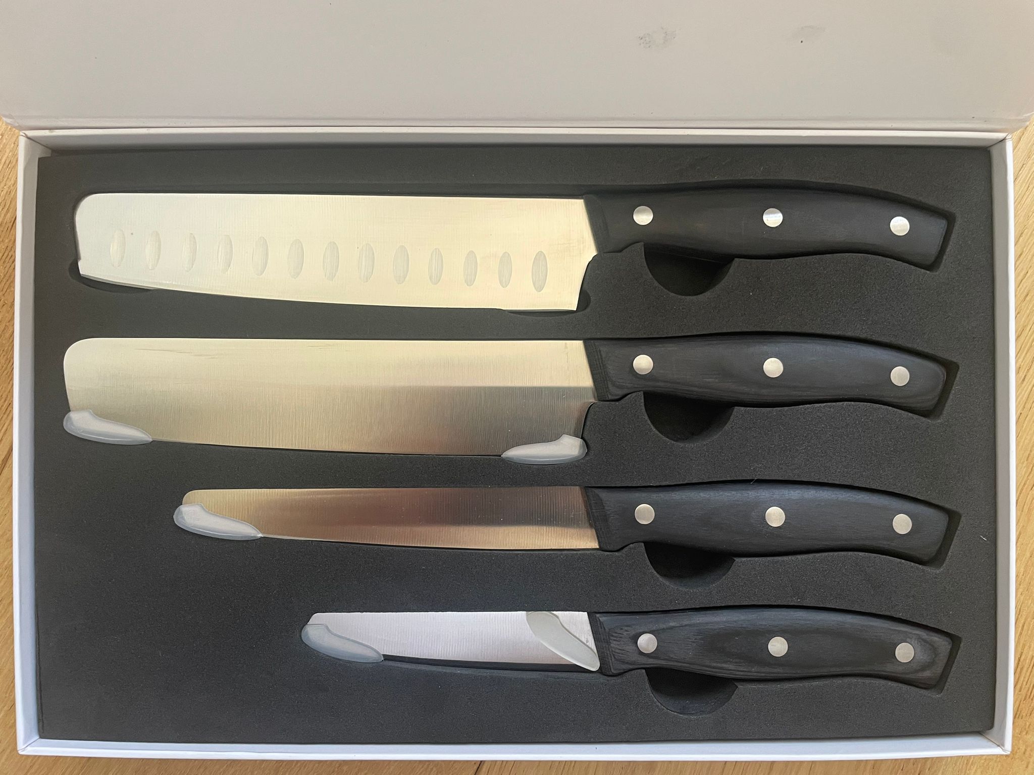 Premium Grade Round Tipped Safer Kitchen Knives (set of 4)